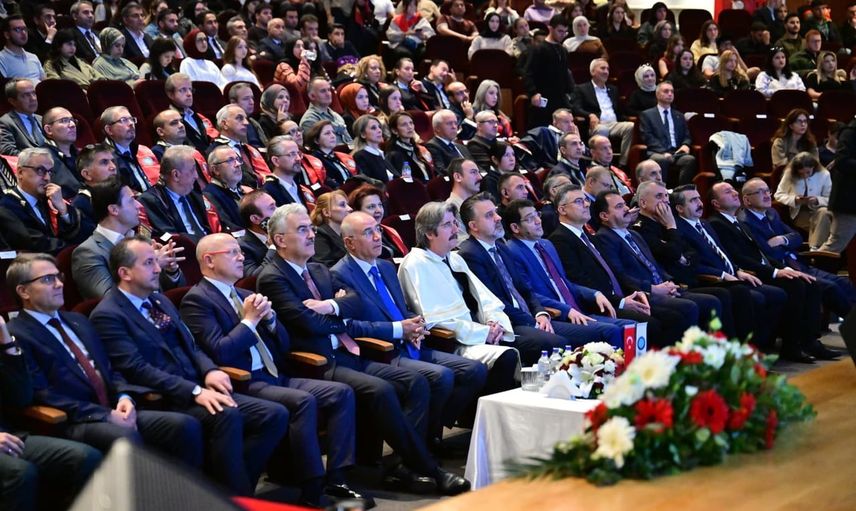 Üniversitede yeni dönem: bilgi üretimi, adalet ve terörsüz Türkiye vurgusu