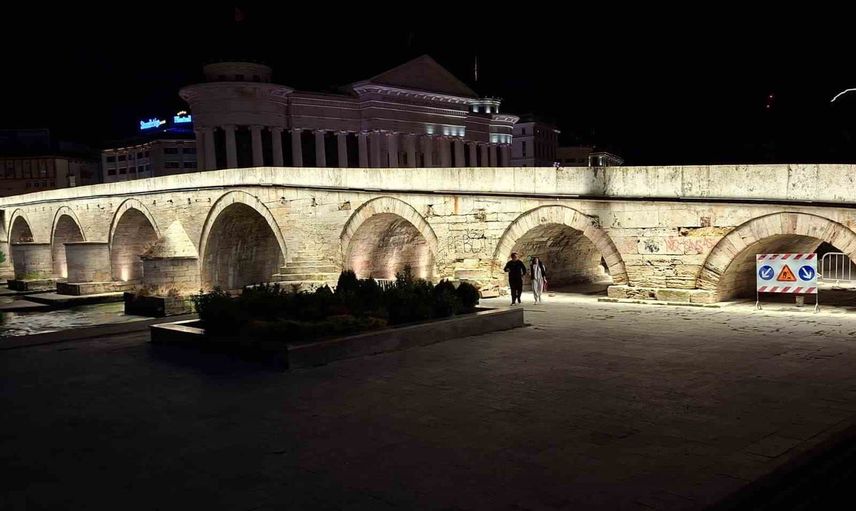 Taşköprü gece siluetine yeniden ruh verdi