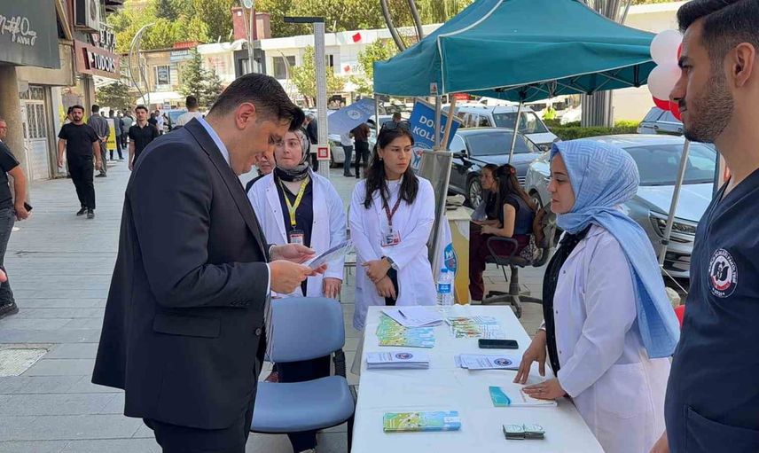Hakkari'de yaşam kalitesini artırma çağrısı: 'bedenini dinle, harekete geç' etkinliği
