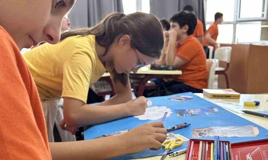 Avrupa'yla okul günü köprüsü: İhlas Koleji öğrencileri eTwinning'le buluşuyor