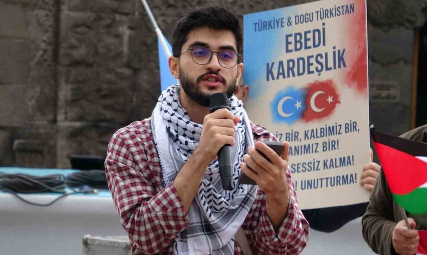 Erzurum'da sağlık emekçileri 146. haftada da Gazze için sessiz yürüdü