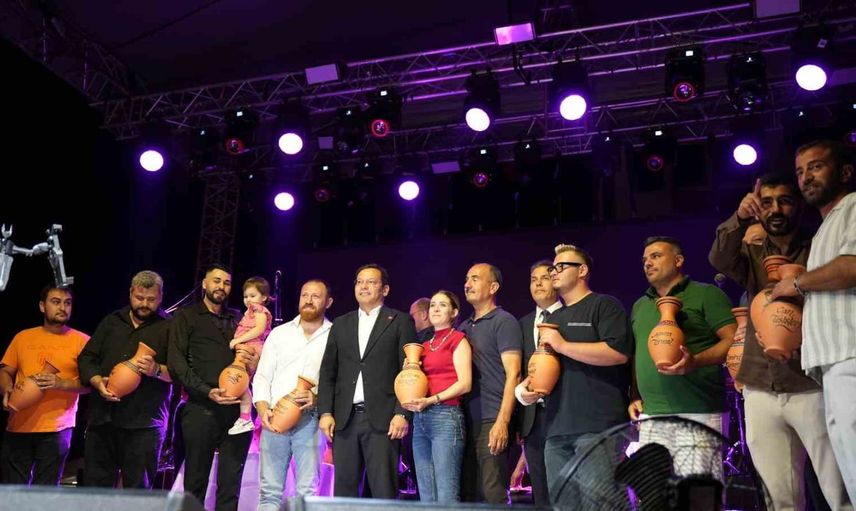 Festivalle ayağa kalkan Sındırgı: kültür, ticaret ve umut bir arada