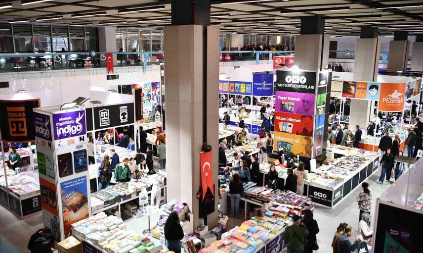 Balıkesir kitap fuarı ikinci yılında okuyucularla yeniden buluşuyor