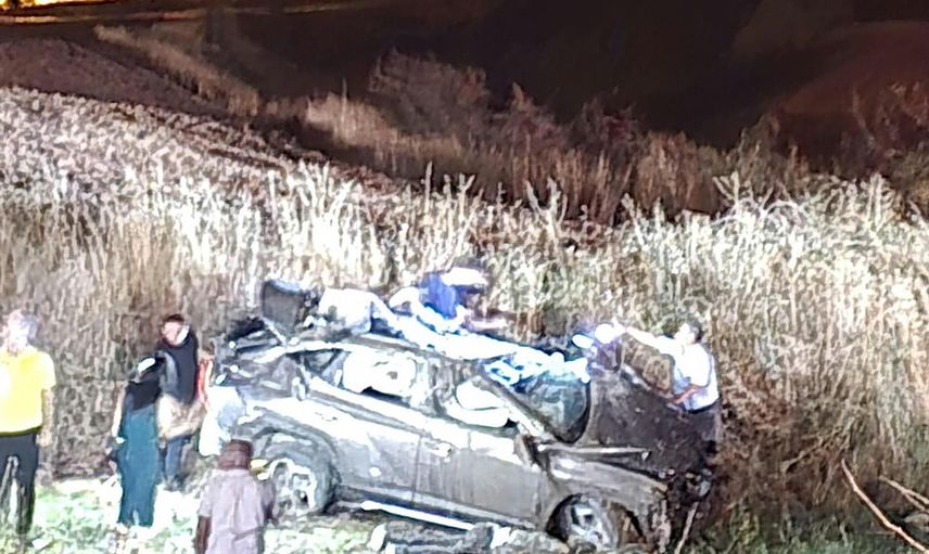 Diyarbakır Lice'de hatalı sollama can aldı: iki kişi hayatını kaybetti, tır sürücüsü yaralandı