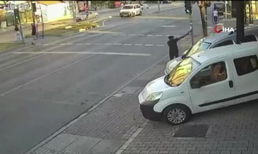 İstanbul’da işletmelere saldıran üç suç örgütüne eş zamanlı müdahale: 21 gözaltı