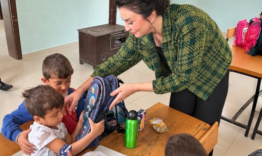 Köy okuluna destek: öğrencilere çanta ve kırtasiye, bina temizliği yapıldı