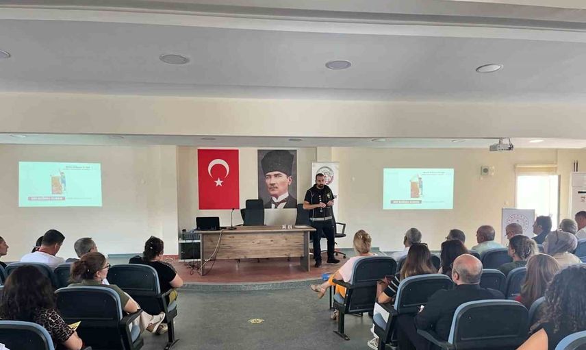 Okul yöneticilerine yönelik Narkorehber eğitimiyle bağımlılıkla mücadelede yeni adımlar