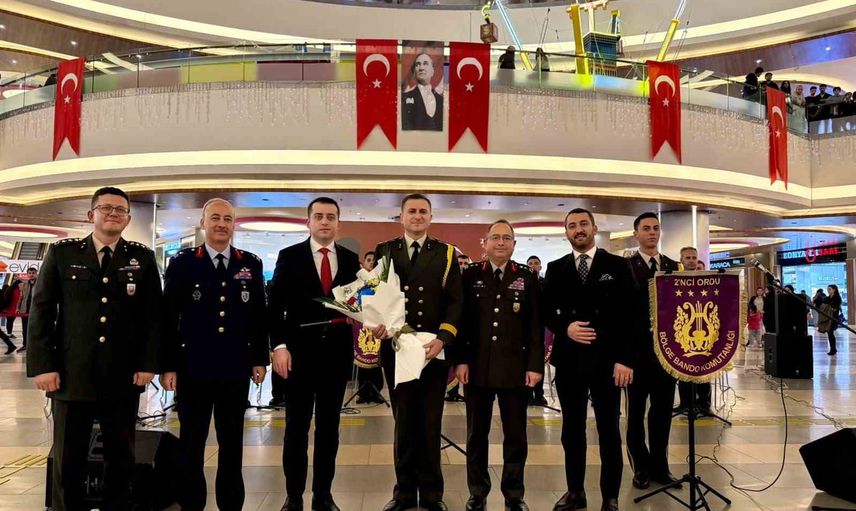 Cumhuriyet coşkusu MalatyaPark'ta bando konseriyle yankılandı
