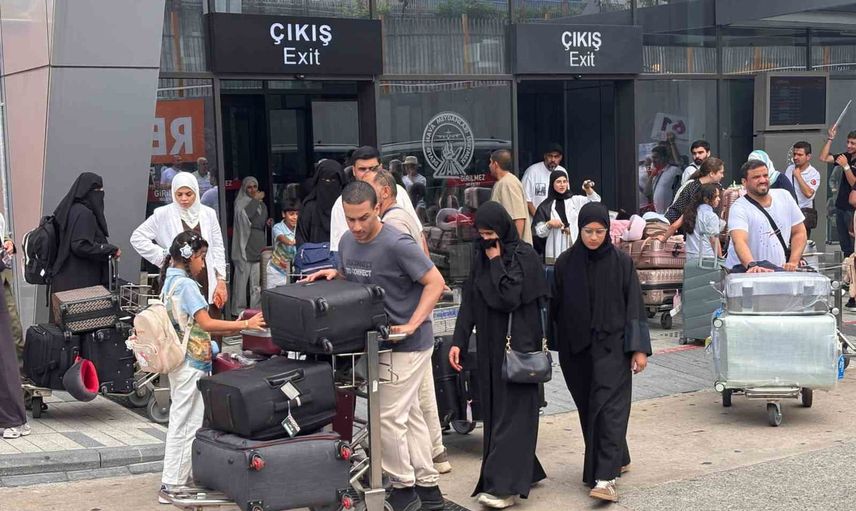 Trabzon havalimanında uçuş sayısı artarken yolcu trafiği durağan kaldı
