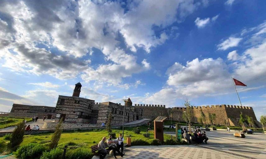 Erzurum’da ücretli ziyaretçi yükselirken ücretsiz ziyaretler azaldı