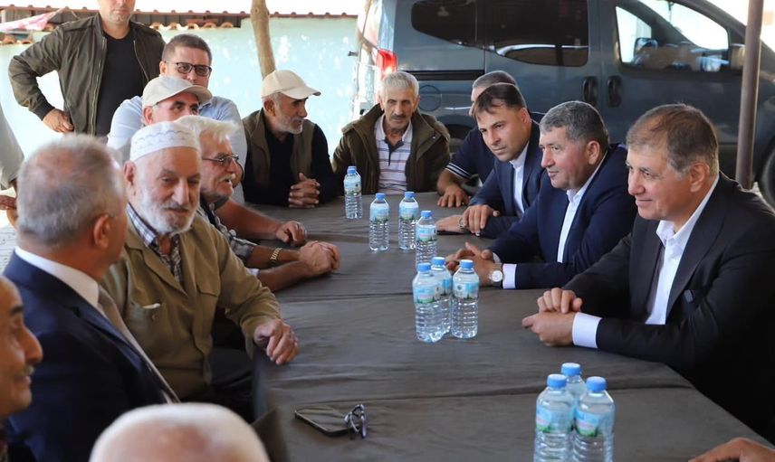 Bayındır'da Kızıloba İlkokulu yenilenen binasıyla eğitime açıldı