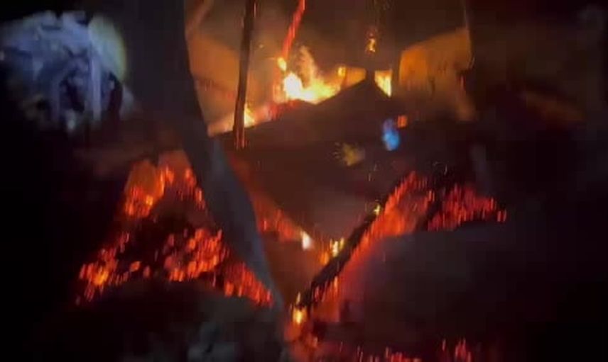 Sumbas'ta samanlık alevleri itfaiyenin müdahalesiyle kontrol altına alındı