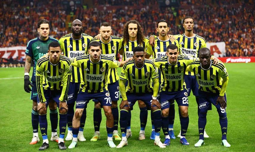 Fenerbahçe iki derbide de puansız kaldı, derbi bilançosu sorgulanıyor