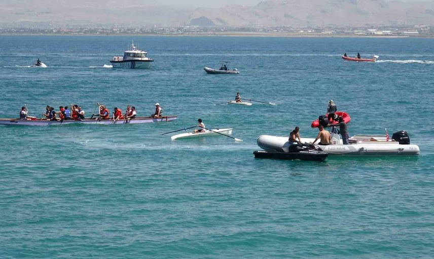 Van Gölü'nde su sporlarıyla turizme yeni soluk