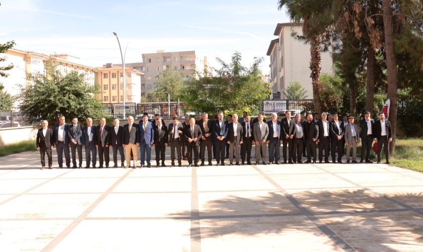 Cizre'de muhtarlar demokrasi köprüsü olarak anıldı
