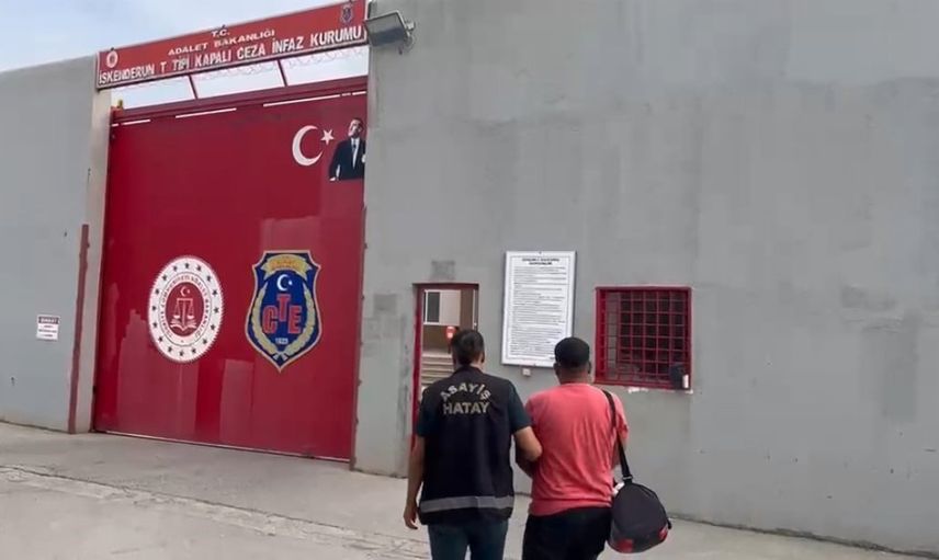 Dörtyol'da Vergi Usul Kanunu suçundan aranan iki hükümlü tutuklandı
