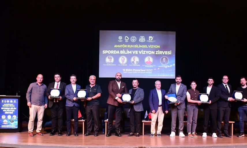 Amatör ruhu bilimle buluşturan spor zirvesi genç sporcuları bir araya getirdi
