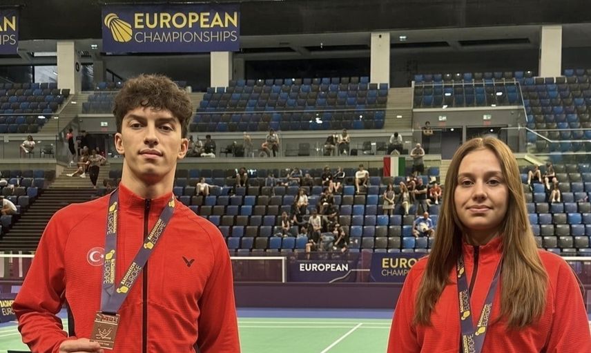 Erzincanlı badmintoncular dünya gençler sıralamasında ikinci sıraya yükseldi