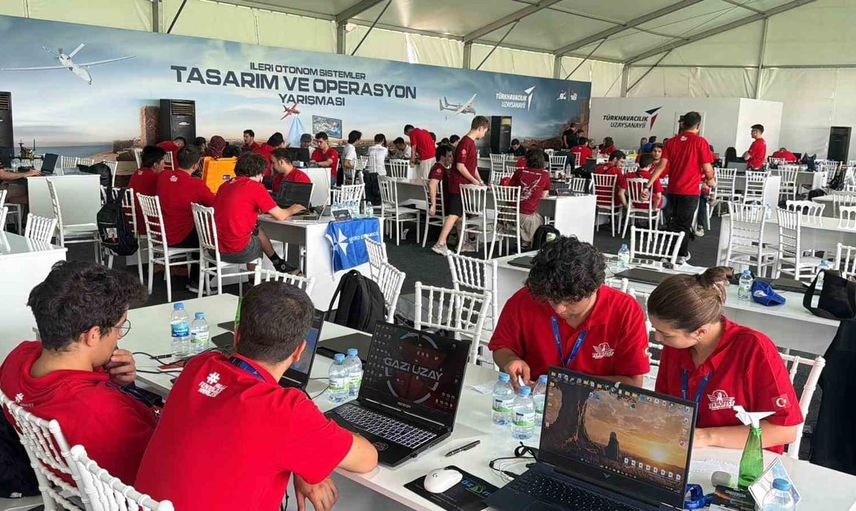 Adıyaman'da ileri otonom sistemler yarışması sahaya indi