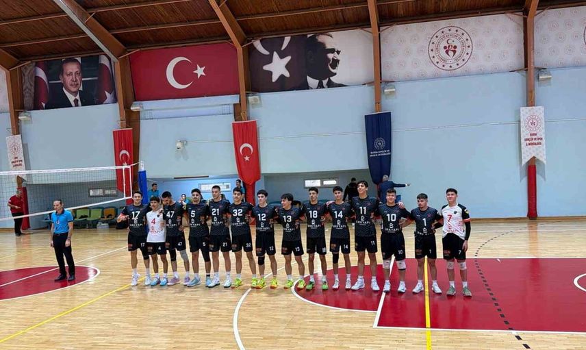 Denizli'nin gençleri Bursa'da yükseliş sinyali verdi