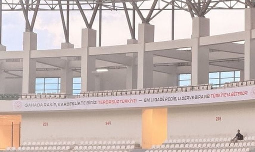 Bakanlıktan maç öncesi birlik çağrısı: terörsüz Türkiye pankartı