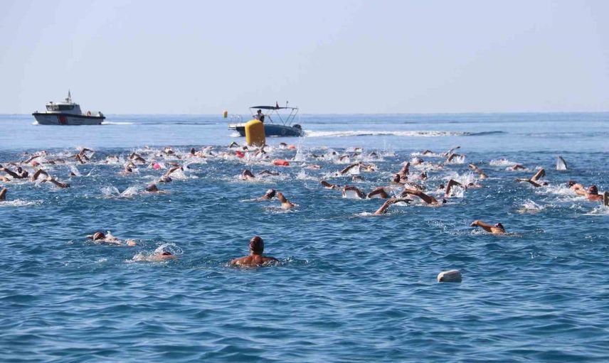 Ölüdeniz'de kulaçların yılı: 1612 sporcu Fethiye festivalinde yarışıyor