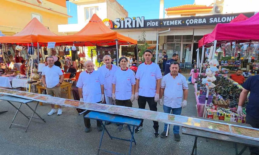 Karacasu'da 14 metre 70 santimlik pideyle başlayan 37. Afrodisias festivali