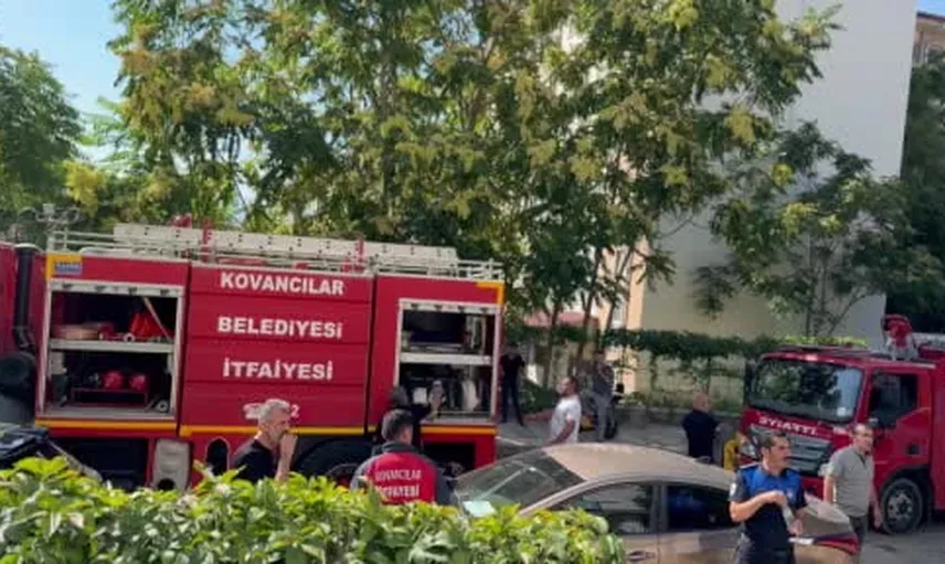 öğretmenevinde aşırı ısınan buzdolabı kablosu yangına neden oldu