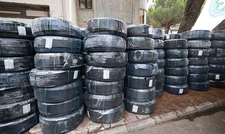 Salihli'de 500 üreticiye damlama desteğiyle maliyetler düşürülüyor, su korunuyor