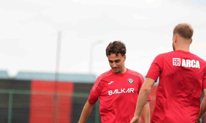 Çorum FK, Alanyaspor maçı öncesi iki gruba ayrılarak hazırlandı