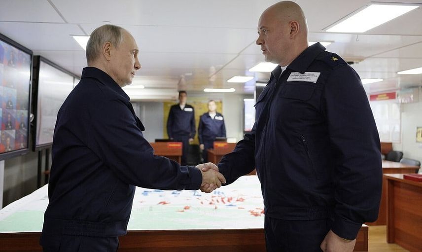 Putin Varyag kruvazörünü gezdi ve batıya misilleme uyarısı yaptı