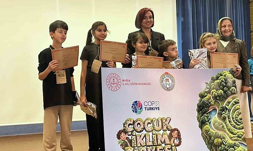 Çocukların gündemi sürdürülebilirlik oldu: MTK öğrencileri iklim zirvesinde çözüm önerileri sundu