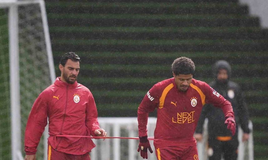 Galatasaray kasımpaşa hazırlıklarını tempolu antrenmanla sürdürüyor