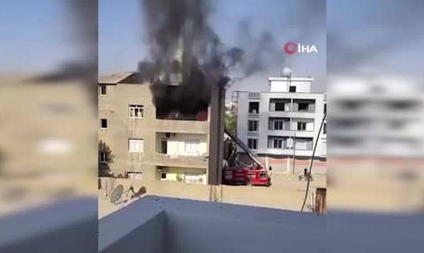 Silopi'de dört katlı binanın 4. katında çıkan yangın kontrol altına alındı