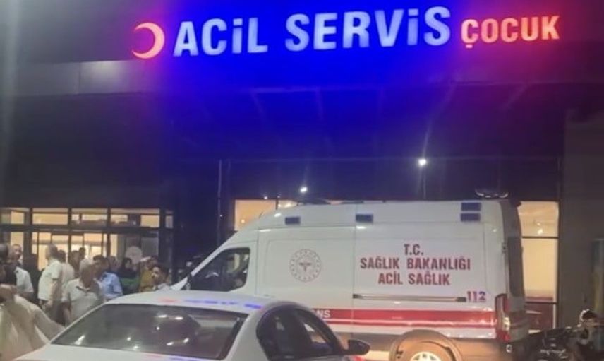 Nizip'te yatılı Kur'an kursunda toplu gıda zehirlenmesi: 26 öğrenci hastaneye kaldırıldı
