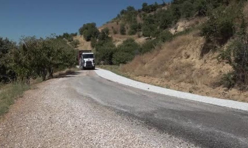demirci'de 45 kilometrelik kırsal yol ağı yenileniyor