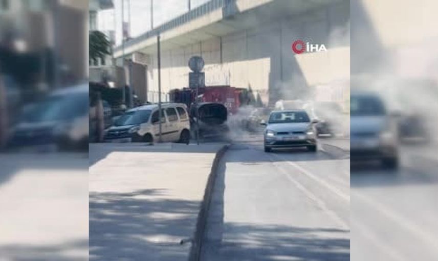Şişli'de motor alev aldı, araç kullanılamaz hale geldi