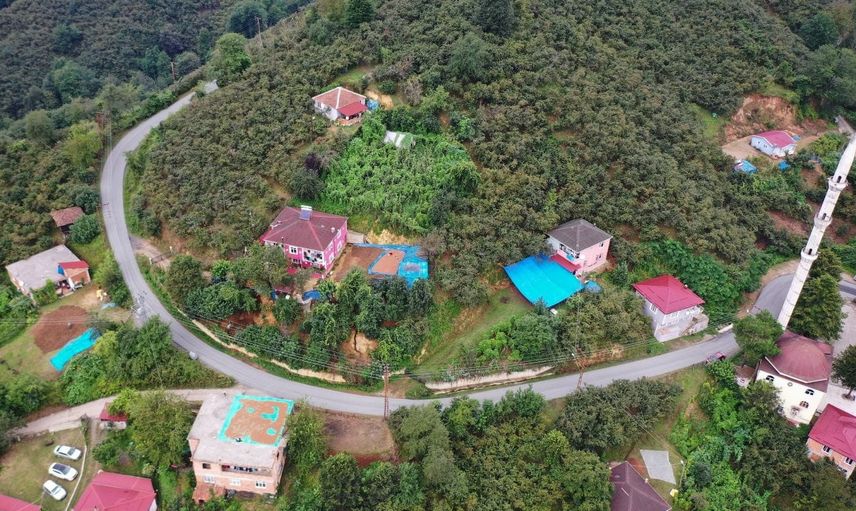 Ordu'da köy yollarında konfor artıyor: İkizce'de 4 mahallede 20,2 kilometre sıcak asfalt