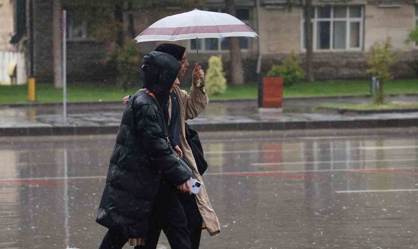 Güneyli rüzgarlarla Erzincan, Erzurum ve Bayburt çevresinde sağanak riski