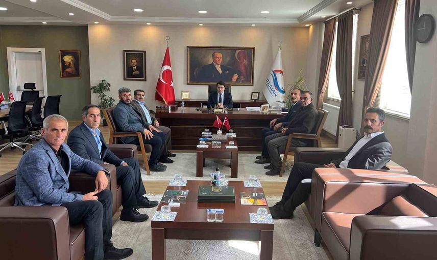 Tekman’da muhtarlar dayanışma ve iş birliği çağrısı yaptı