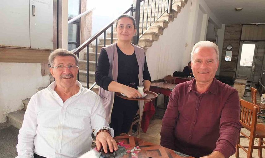 Kahvehanelerde süt keyfi sonbaharın vazgeçilmezi oldu