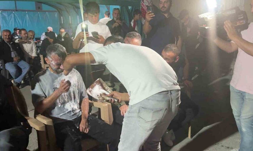 Altınyayla düğününde tıraş cezası geleneği renk kattı