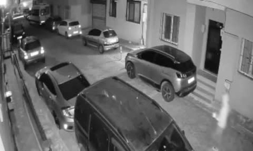 Kağıthane'de üç araca yönelik kundaklama soruşturmasında dokuz tutuklama