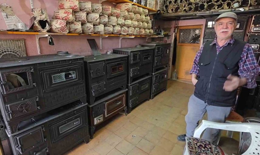 Kütahya'da geleneksel ısınma: kırsalda kuzine rağbeti yükseliyor
