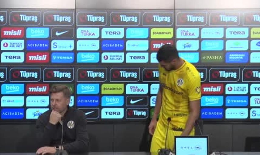Genç kadro ve tribün baskısı: Hradec Kralove elendi