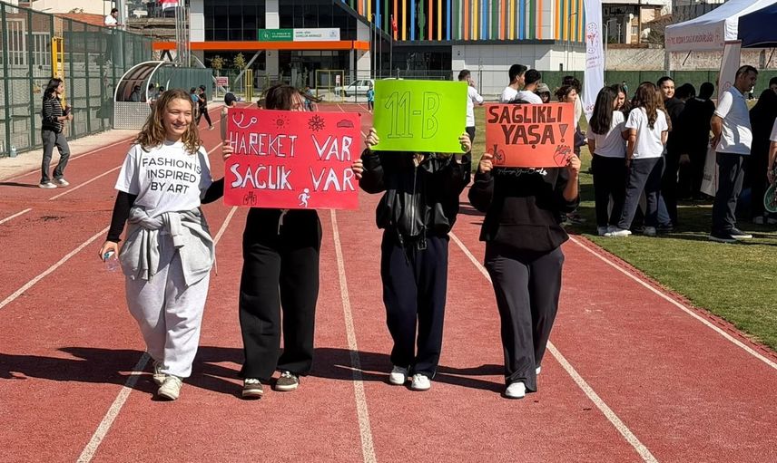 Söke’de birlikte adımladılar: Dünya Yürüyüş Günü’nde hareketli yaşam vurgusu