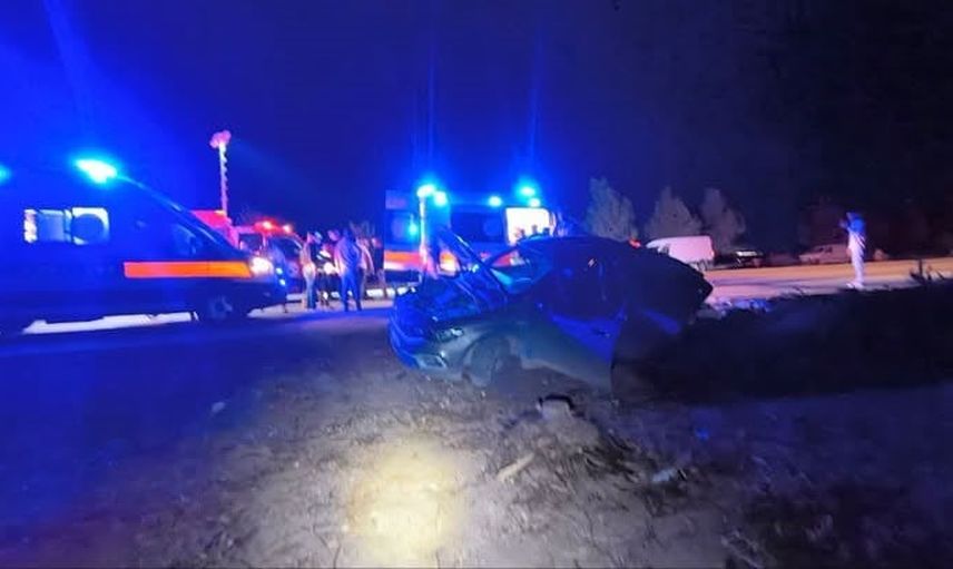 Kırıkhan-Reyhanlı yolunda çarpışma: 3'ü ağır 5 kişi yaralandı