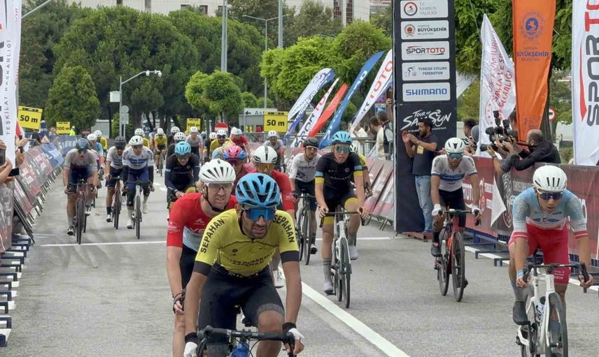 Zafer Bayramı etabını da alarak Tour of Samsun'u dört etapta kazanan Ramazan Yılmaz