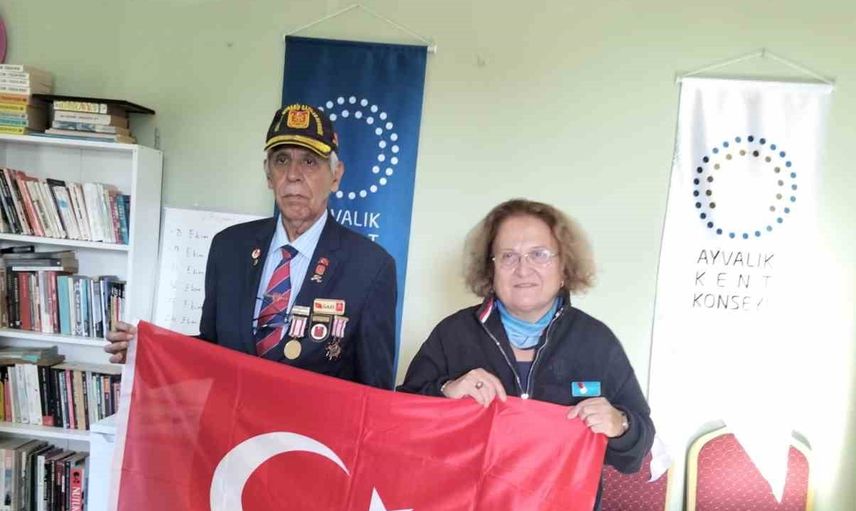 Gazilerden Ayvalık kent konseyi başkanına anlamlı vefa