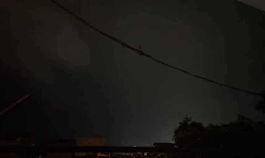 Samsun'da gecenin anlık aydınlanması 30 dakikalık yağışı takip etti